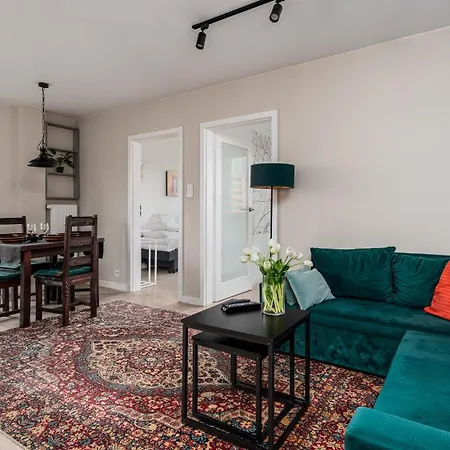 Aleje Jerozolimskie Centre, Sun & Snow Apartmán