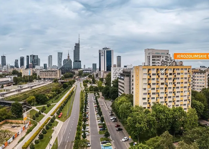 Aleje Jerozolimskie Centre, Sun & Snow Warszawa